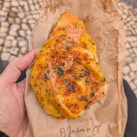 Tomato bread at O Jardim da Jujé in Lisbon