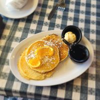 Classic Pancakes
$10.00
A stack of three with powdered sugar, maple syrup, and vegan butter  at The Wild Cow in Nashville
