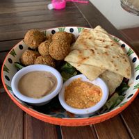 Plato de falafels   at Goji in Saltillo