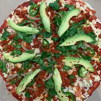 Pizza al pastor con aguacate at Goji in Saltillo