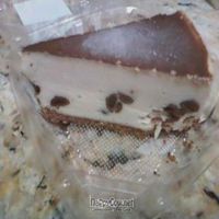 chocolate chip cheesecake at Cruzer Pizza in Los Angeles