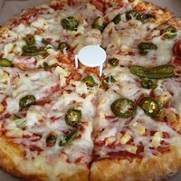 Hawaiian + jalapeno at Cruzer Pizza in Los Angeles