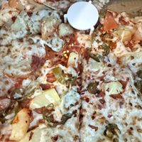 Extra large +thick crust: vegan ham, pineapple, jalapeño   at Cruzer Pizza in Los Angeles