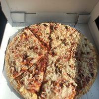 Vegan meat lovers at Cruzer Pizza in Los Angeles