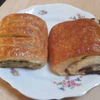 Spinach-"Feta" and Chocolate at Cool Beans in Basel