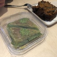 They also sell vegan baklava which I also hugely recommend trying  at Helin's Döner in Amsterdam