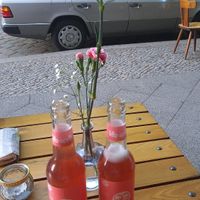Rhabarberlimo at Vegano Flavors in Berlin