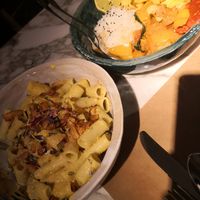 6/10 mac and cheese, 3/10 curry at Winners Vegan Restaurant in Athens