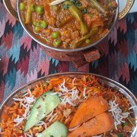 vegetable curry and vegetable biriyani, einfach köstlich at Curry Palace and Tandoor in Bruges