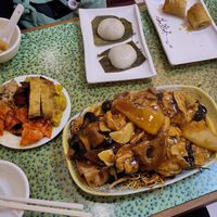 Buddha's delight with fried rice. Not too good.
Different mocked meat on the left.
Terrible buns in the top.
Spring rolls were good at Po Lin Yuen 寶蓮苑素食 - Sai Ying Pun in Hong Kong Island
