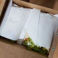 Vegan burrito at Hola Avo - 홀라아보 - ISU in Seoul