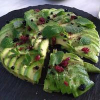 fresh avocado slices at Hola Avo - 홀라아보 - ISU in Seoul