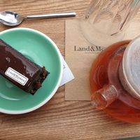 🍰🌱 at Land & Monkeys - Beaumarchais in Paris