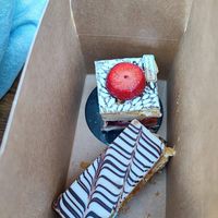  at Land & Monkeys - Beaumarchais in Paris