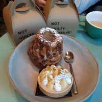  at Land & Monkeys - Beaumarchais in Paris