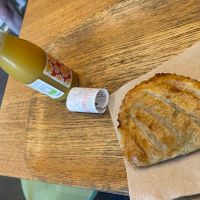 Apple pastry and orange juice  at Land & Monkeys - Beaumarchais in Paris