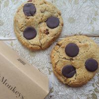 Cookie Pécan Chocolate chip at Land & Monkeys - Beaumarchais in Paris