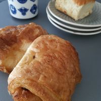 Pains au chocolat, brioche nature at Land & Monkeys - Beaumarchais in Paris
