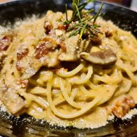 Vegan pasta at Al Sanpietrino Trattoria in Lisbon