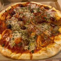 Pizza Pugliese   at Al Sanpietrino Trattoria in Lisbon