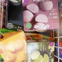 veganes mochi eis at Go Asia Supermarkt in Dusseldorf
