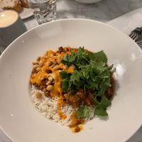 Thaifärs med jordnötter koriander och sriracha at Spoonery - Västergatan in Malmo