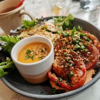 Brunch : Pancake base, roasted heirloom tomatoes, bell pepper and balsamic cream with gazpacho of the day and salad at Urban Greener in Paris