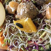 Salade at Brawcoli in Lorient