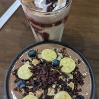 Chunky Monkey smoothie bowl & Chocolate, peanut butter and banana milkshake at Veganerie - Nana in Bangkok