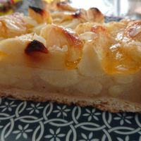 Veganer Apfelkuchen, sehr saftig at Junge Die Bäckerei - Heringsdorf Seebrücke in Heringsdorf