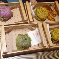  at Flower Burger in Rome