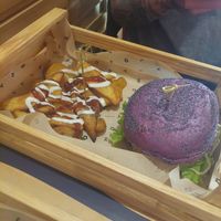  at Flower Burger in Rome