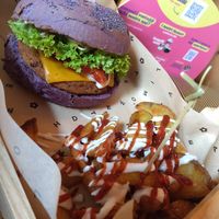  at Flower Burger in Rome