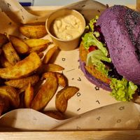  at Flower Burger in Rome