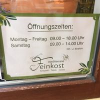 Open workdays 9-18, Saturday 9-14 at Mediterrane Feinkost in Verden