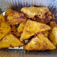 Vegan tofu wings at Boss Chick N Beer in Berea