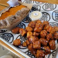 Sweet potatoe and tofu wings at Boss Chick N Beer in Berea