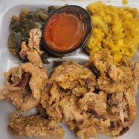 Updated for 4/2024 - Fried Chik'n Oyster Mushrooms with collards and mac & cheese at Ve-Go in Charlotte