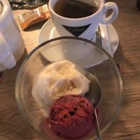 Vegan dessert at L'Echauguette in Domfront En Poiraie