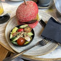 Vegan burgerr  at Gastropub Van Kinsbergen in The Hague