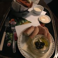 hummus and yam fries at Bullerbyn in Prague