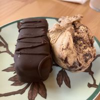 este postre es una locura! ❤️❤️ #Veganuary at Kukicha in Leiria