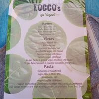 The tropi Coco directly at the beachfront of had yao provides this vegan menu, we were SO happy!! #Veganuary at Locco's Pizza Bar in Koh Phangan