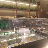 Caters to vegans at Pastelaria Tupi in Porto