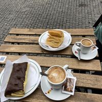 Breakfast at Pastelaria Tupi in Porto