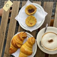 Very good food at Pastelaria Tupi in Porto
