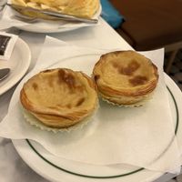 Pasteis de nata  at Pastelaria Tupi in Porto