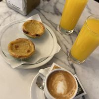  #Veganuary at Pastelaria Tupi in Porto
