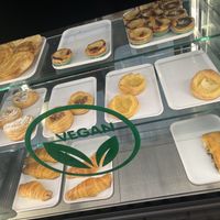 Vegan counter  at Pastelaria Tupi in Porto