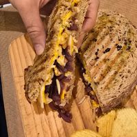 Vegan toast at Pastelaria Tupi in Porto